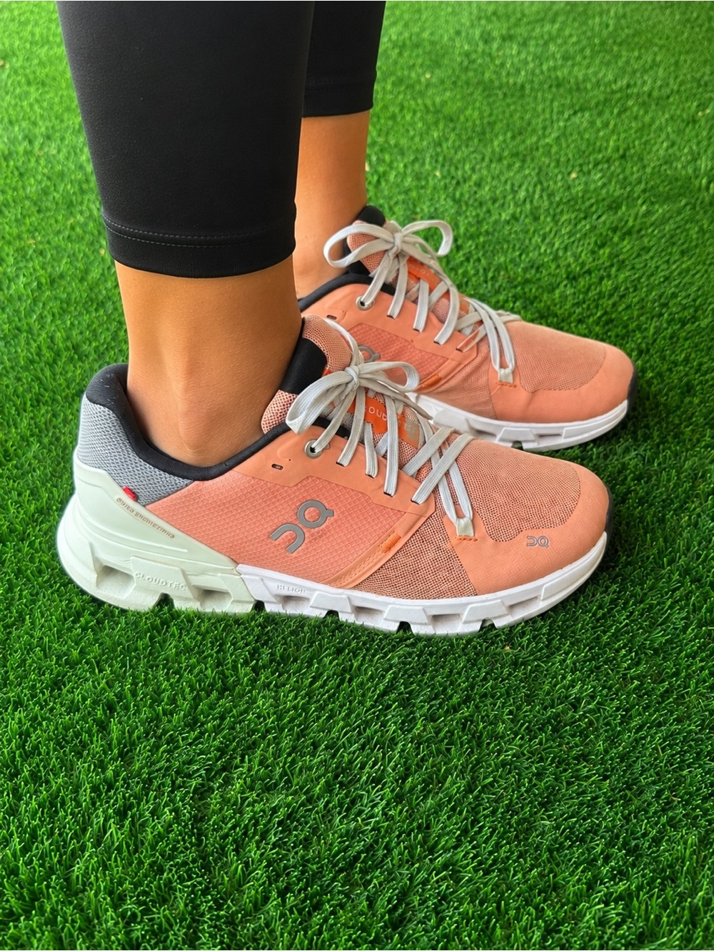On Cloudnova Women's Running Shoes in Coral sz 8.5